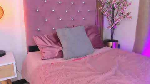 liaa_queen online show from April 21, 6:44 pm