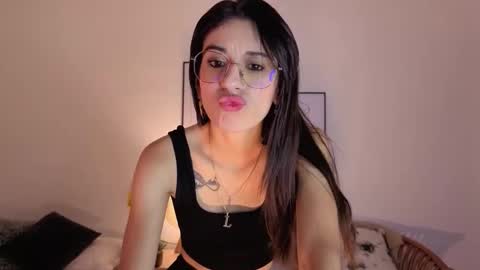 Lia  online show from October 10, 1:10 pm