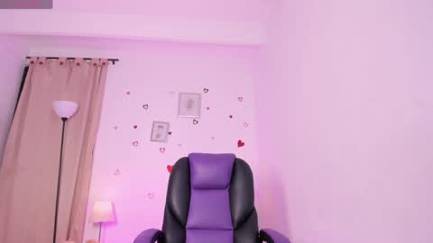 liaa moretzz online show from June 8, 11:27 pm
