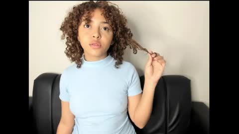 liaandmiller online show from April 25, 12:02 am