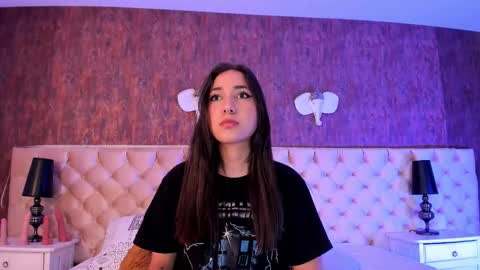 liaa turner  online show from September 21, 9:16 pm