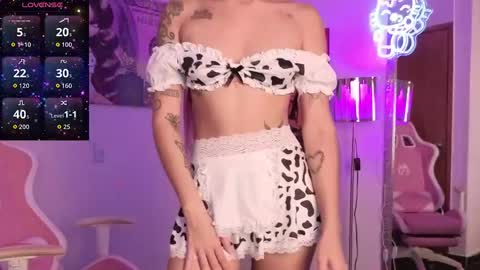 Snapshot of liabutera chatting on September 18, 8:55 pm Lia Butera online show from September 18, 8:55 pm