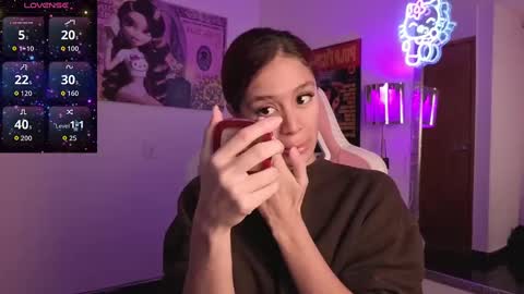 Snapshot of liabutera chatting on September 19, 8:31 pm Lia Butera online show from September 19, 8:31 pm