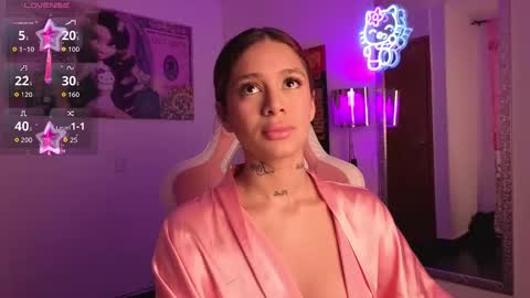 Snapshot of liabutera chatting on September 25, 2:10 pm Lia Butera online show from September 25, 2:10 pm