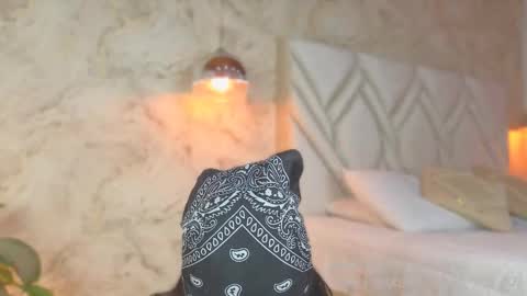 Lia Cox online show from March 6, 1:48 am