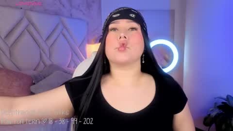 Lia Cox online show from April 22, 7:26 pm