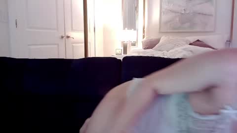 Snapshot of liadivina chatting on May 26, 4:19 am Lia Divina online show from May 26, 4:19 am