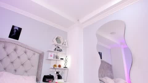 Lia online show from December 2, 11:07 pm