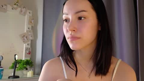 Lia  online show from December 7, 12:45 pm