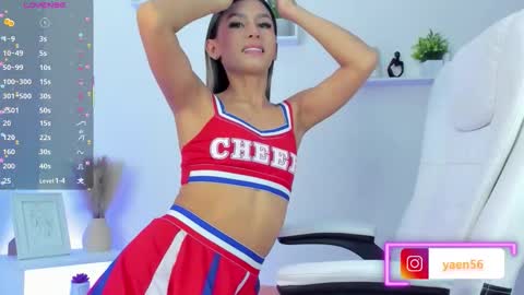 Snapshot of liah__19 chatting on December 14, 12:27 am liah__19 online show from December 14, 12:27 am