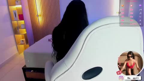 Snapshot of liah_cleir chatting on June 4, 7:53 pm Liah online show from June 4, 7:53 pm