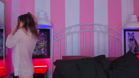 ---Liah--- online show from November 15, 9:43 pm