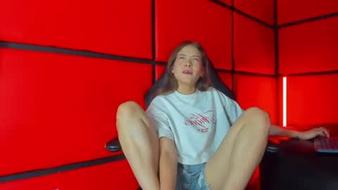 Snapshot of liah_grey8 chatting on July 20, 9:39 pm ---Liah--- online show from July 20, 9:39 pm