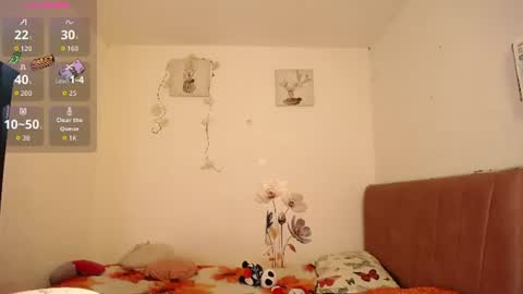 liahdiaz_ online show from July 22, 12:08 pm