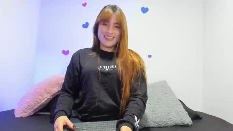 Snapshot of liahferrerr chatting on October 20, 4:35 am Liah Ferrer online show from October 20, 4:35 am