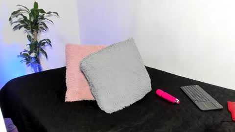 Snapshot of liahferrerr chatting on November 21, 2:49 pm Liah Ferrer online show from November 21, 2:49 pm