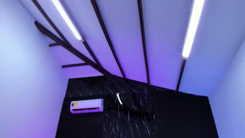 Liah Fontaine online show from October 30, 11:11 am