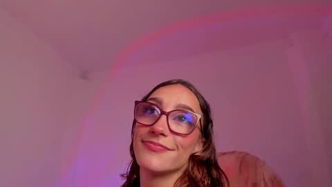 Snapshot of liahilton_ chatting on September 18, 1:57 pm lh6 9c online show from September 18, 1:57 pm