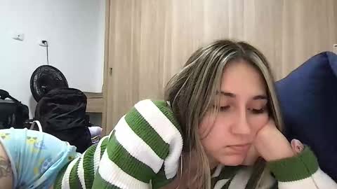 Amy online show from March 3, 10:37 pm