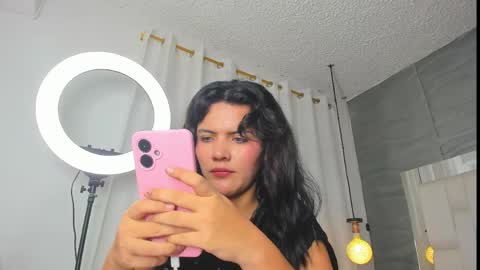 Snapshot of liakalifa chatting on May 19, 1:22 am Lia online show from May 19, 1:22 am
