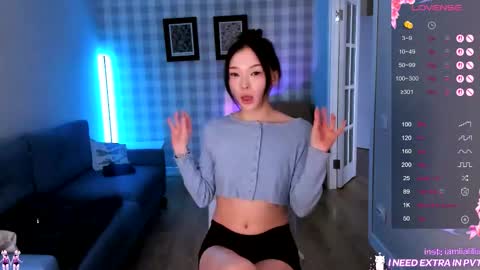 lialilia online show from January 14, 7:36 am