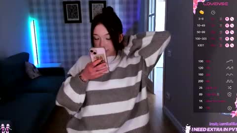 lialilia online show from February 4, 8:42 am