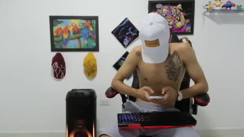 Andres online show from November 12, 11:14 pm