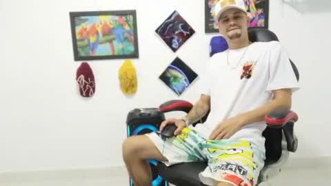 Andres online show from November 16, 10:15 pm