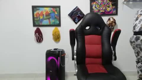 Andres online show from November 22, 10:31 pm