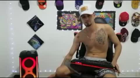 Andres online show from December 17, 10:49 pm