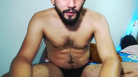 liam_borges online show from February 16, 6:32 am