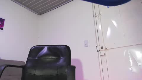 liam_borges online show from February 19, 10:12 am
