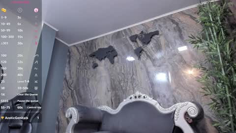 LIAM KLEIN online show from January 8, 2:25 pm