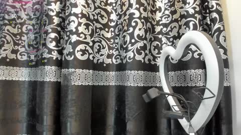 LIAM KLEIN online show from January 17, 11:27 am