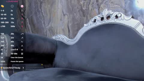 LIAM KLEIN online show from January 18, 2:12 pm