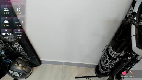 LIAM KLEIN online show from February 19, 11:17 am