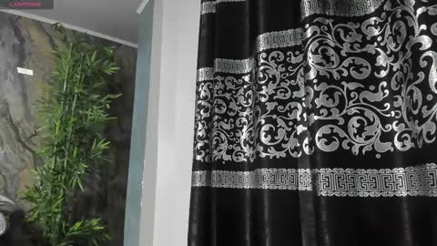 LIAM KLEIN online show from February 21, 11:22 am