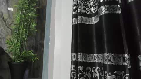 LIAM KLEIN online show from February 28, 11:14 am