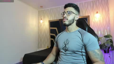 LIAM KLEIN online show from April 20, 11:24 am