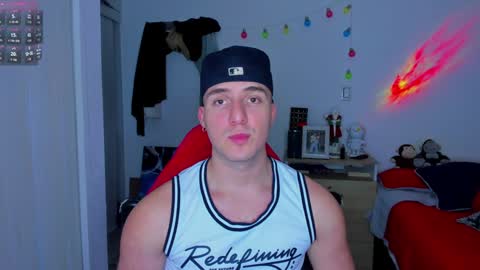 liam online show from December 12, 3:43 am