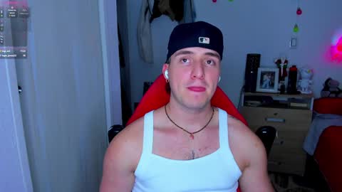 liam online show from December 19, 7:51 am