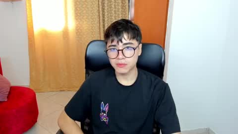 LIAM online show from February 25, 7:03 pm