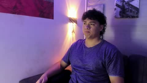 liam online show from December 14, 12:21 pm