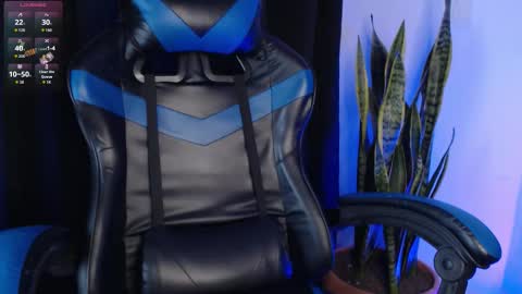 Liam online show from October 22, 4:57 am