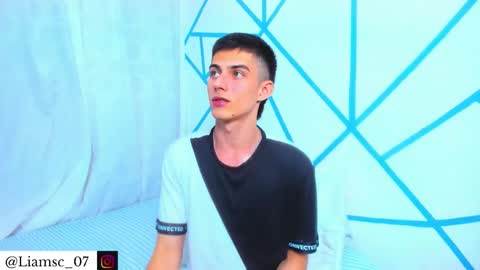 Liam scott77 online show from December 22, 11:35 pm