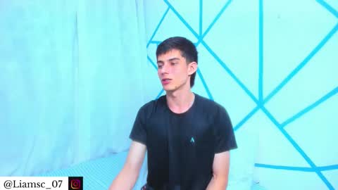 Liam scott77 online show from February 4, 2:06 am