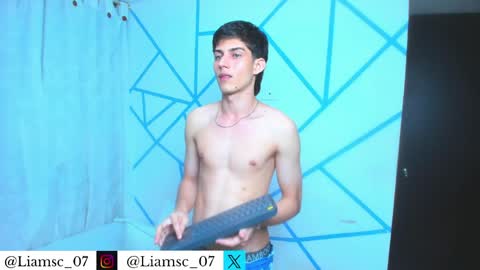 Liam scott77 online show from April 23, 11:29 pm