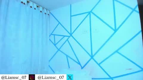 Snapshot of liam_scott77 chatting on May 15, 10:50 pm Liam scott77 online show from May 15, 10:50 pm