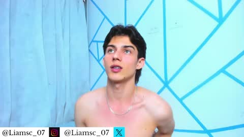 Snapshot of liam_scott77 chatting on June 9, 2:56 am Liam scott77 online show from June 9, 2:56 am