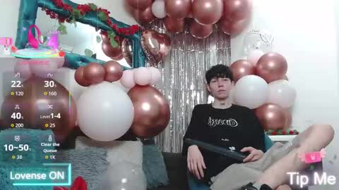 Liam  online show from February 17, 8:04 pm